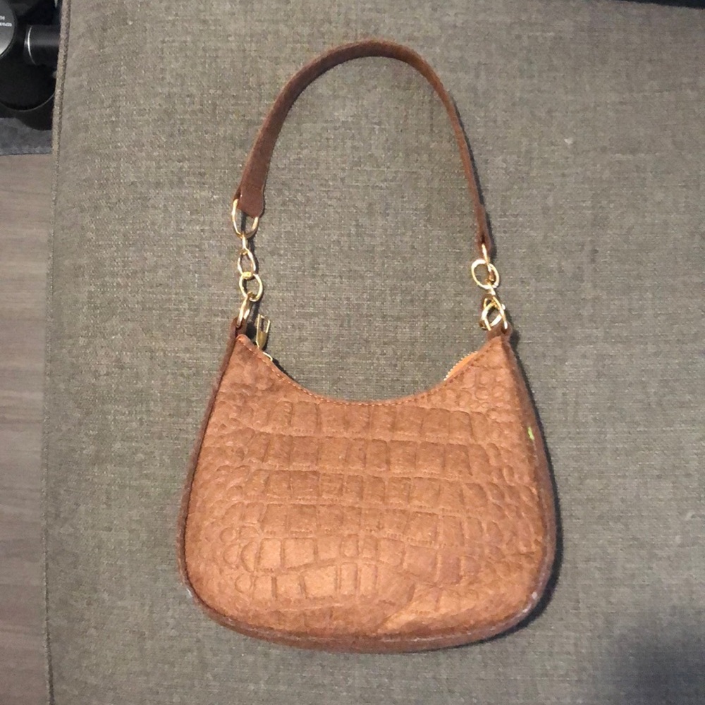 Woman’s hand bag new never used.
